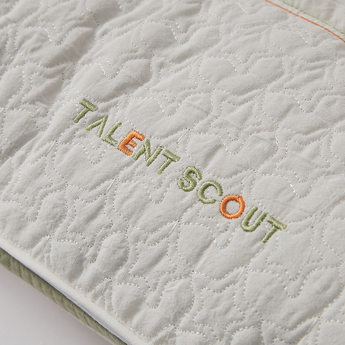 91家纺网 家纺一手货源 找家纺 2025新款星星荞护颈枕枕头枕芯 定型分区护颈枕-单只装（PE软管）