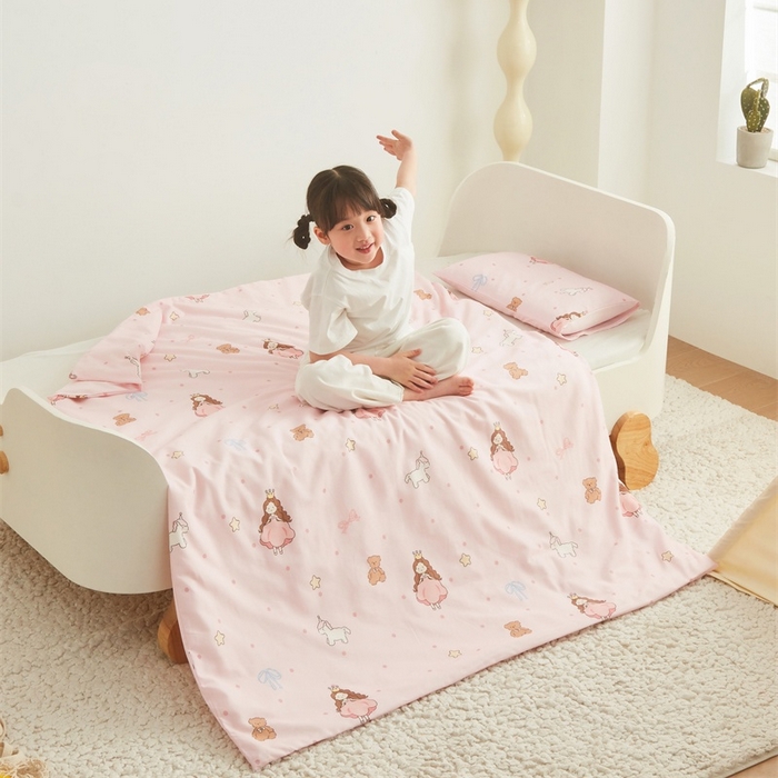 91家纺网 家纺一手货源 找家纺 艾佳宝贝 2025新款A类儿童全棉多功能单被套可拆式夏被四季被子 甜甜小公主