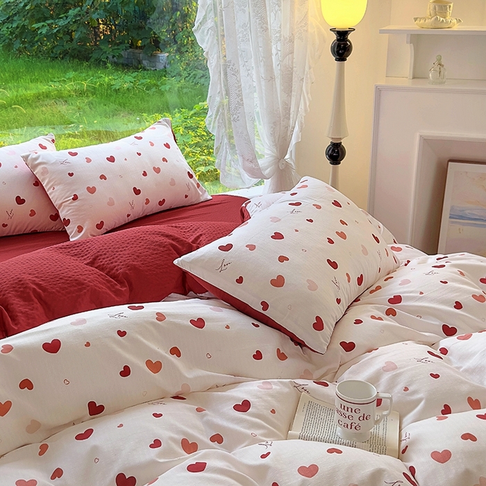 91家纺网 家纺一手货源 找家纺 仟网汇 2025新款亲肤舒适提花小竺棉彩竹棉彩竺棉系列四件套 彩竺棉-红爱心