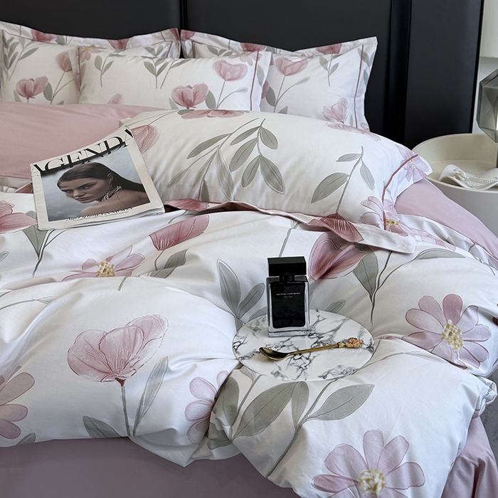 91家纺网 家纺一手货源 找家纺 乐蔻家纺 2025新款全棉13376数码印花四件套 夏恋（粉）