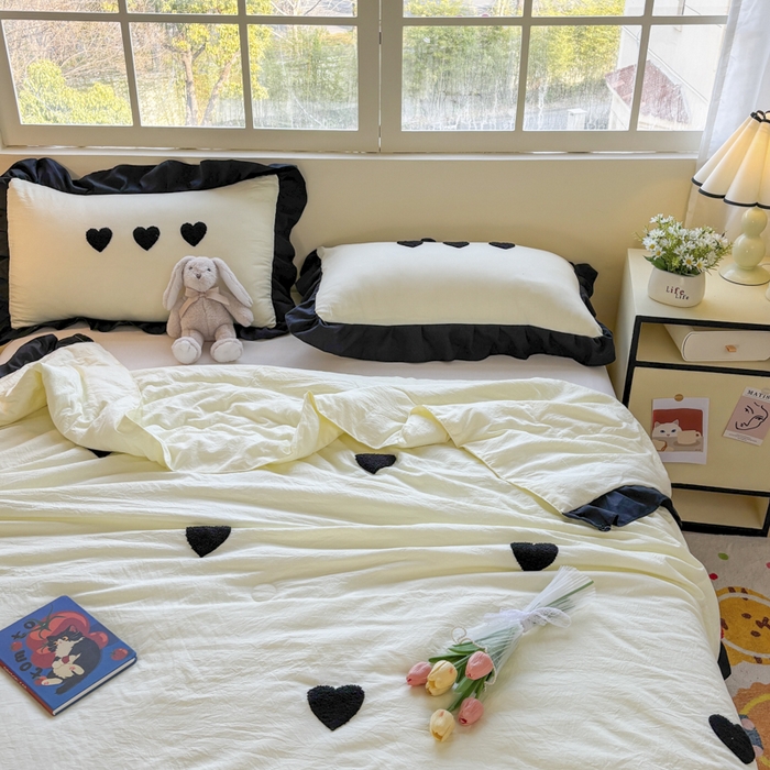 91家纺网 家纺一手货源 找家纺 老K (原美阁） 2025新款毛巾绣韩版单夏被空调被单品 爱心-米白