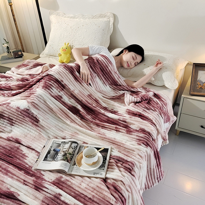 91家纺网 家纺一手货源 找家纺 巴木赫2025新款200g水墨印染抽条毛毯毯子 红棕