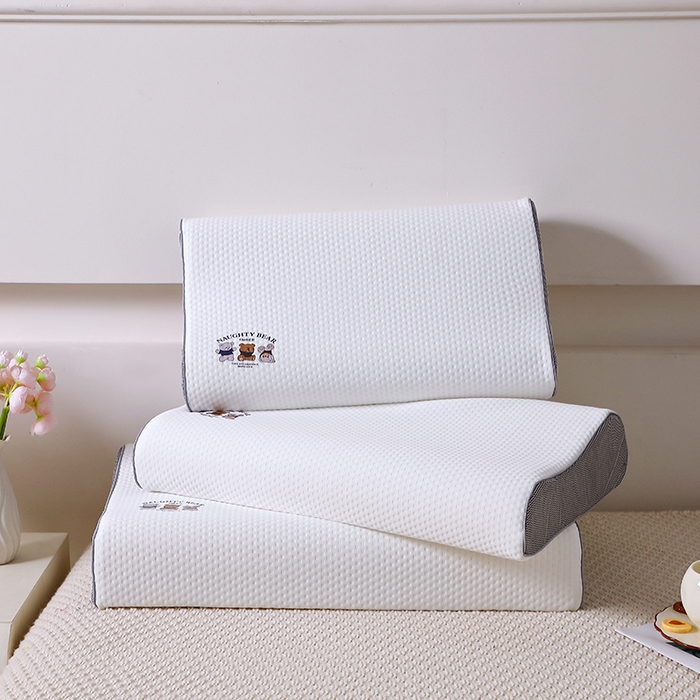 91家纺网 家纺一手货源 找家纺 （总）其乐枕芯 2025新款三只小熊生物基零压枕记忆枕枕芯枕头