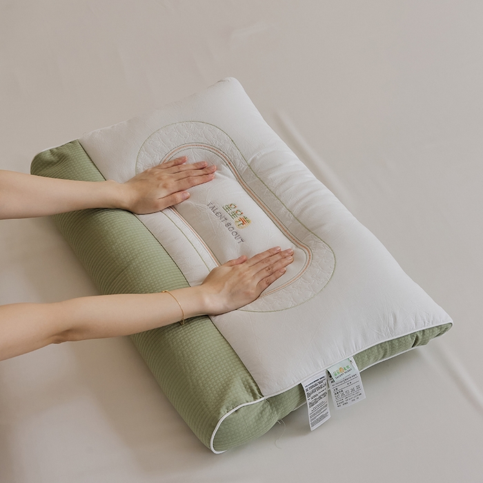 91家纺网 家纺一手货源 找家纺 2025新款星星荞护颈枕枕头枕芯 反牵引护颈枕-单只装（PE软管）