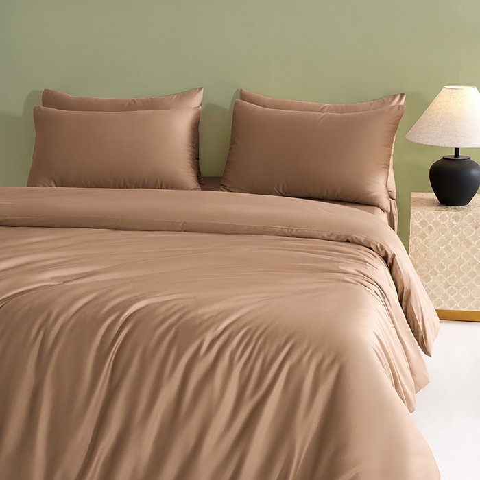 91家纺网 家纺一手货源 找家纺 闲鱼家纺 2025新款亲肤舒适60S黑标A类全棉纯色四件套单被套单床笠-风格一单被套单床笠-风格二 香槟驼