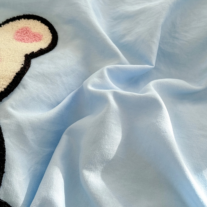 91家纺网 家纺一手货源 找家纺 优卡迪家纺馆 2025新款水洗棉毛巾绣四件套（下载文件夹包含买家秀） 开心熊-天空蓝