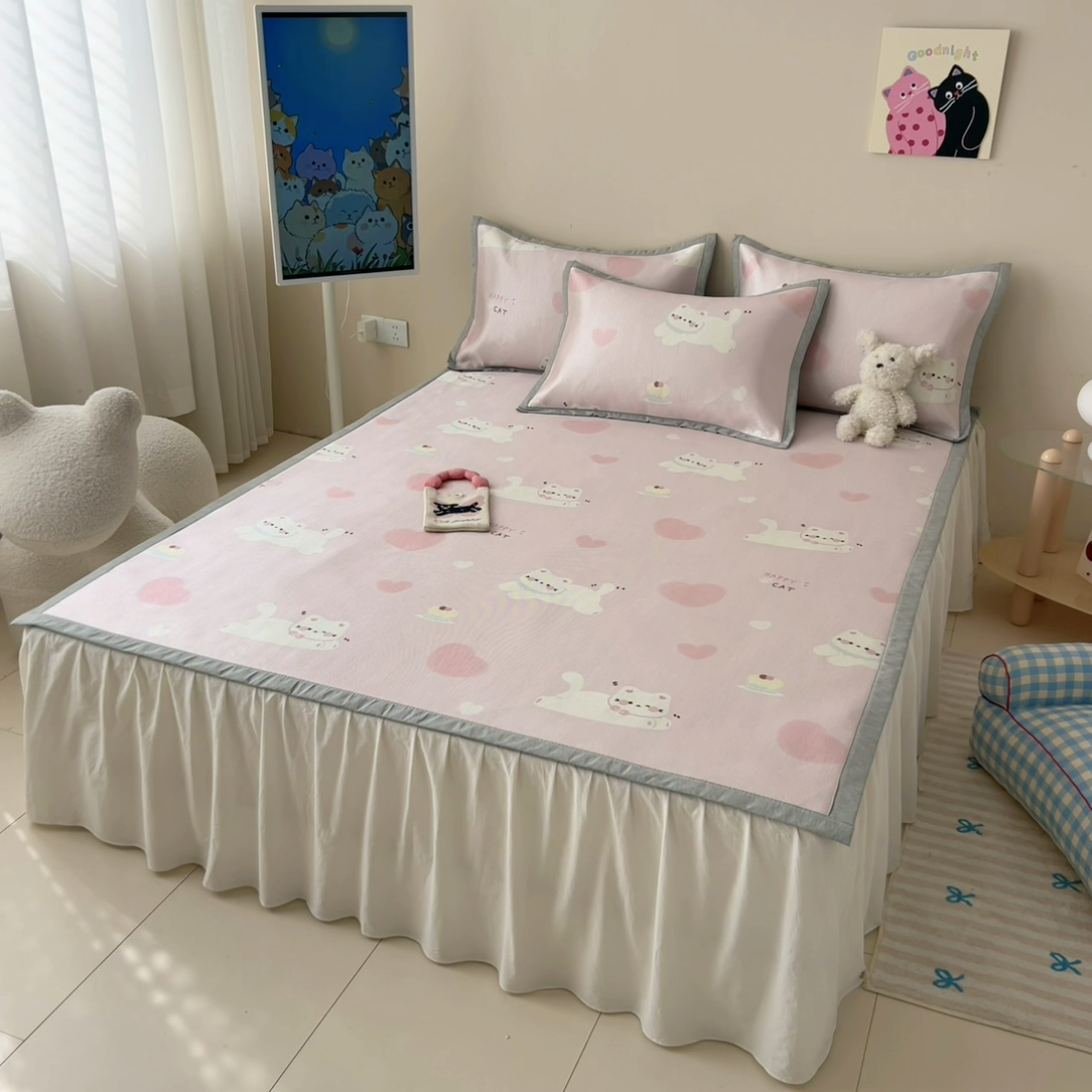 91家纺网 家纺一手货源 找家纺 懒猫家纺 2025春夏新款250D数码印花冰丝席凉席席子 慕斯小猫