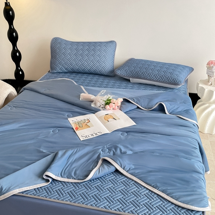 91家纺网 家纺一手货源 找家纺 欧邦2025新款纯色加厚乳胶床笠三件套 饼干花-宝蓝