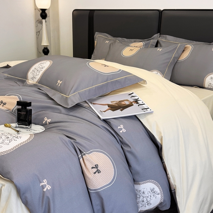 91家纺网 家纺一手货源 找家纺 乐蔻家纺 2025新款全棉13376数码印花四件套 绣缘