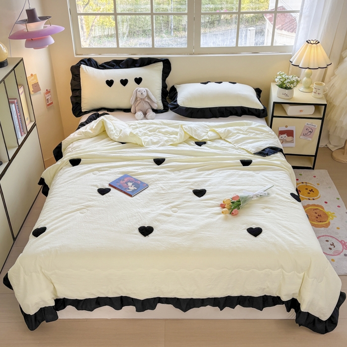 91家纺网 家纺一手货源 找家纺 老K (原美阁） 2025新款毛巾绣韩版单夏被空调被单品 爱心-米白