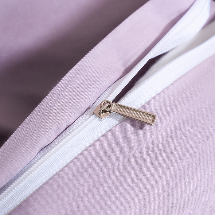 91家纺网 家纺一手货源 找家纺 闲鱼家纺 2025新款亲肤舒适60S黑标A类全棉纯色四件套单被套单床笠-风格一单被套单床笠-风格二 木槿紫