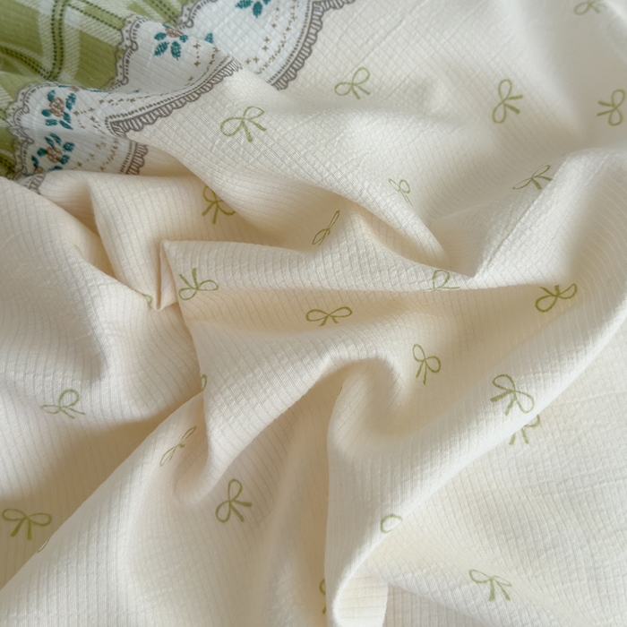 91家纺网 家纺一手货源 找家纺 竹合家纺 2025新款春日碎花法式镂空花边款式提花皱皱四件套 法式-结美绿