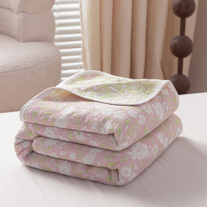 91家纺网 家纺一手货源 找家纺 乐家毛巾被（工厂自产自销） 2025春夏新款亲肤舒适六层纱布被 粉色小碎花