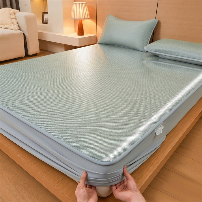 91家纺网 家纺一手货源 找家纺 2025夏季新品纯色冰藤床笠三件套凉感冰丝床笠席子单件床罩 冰藤床笠-丝绒绿