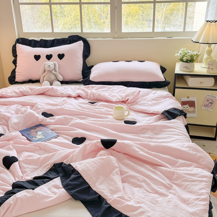 91家纺网 家纺一手货源 找家纺 老K (原美阁） 2025新款毛巾绣韩版单夏被空调被单品 爱心-粉