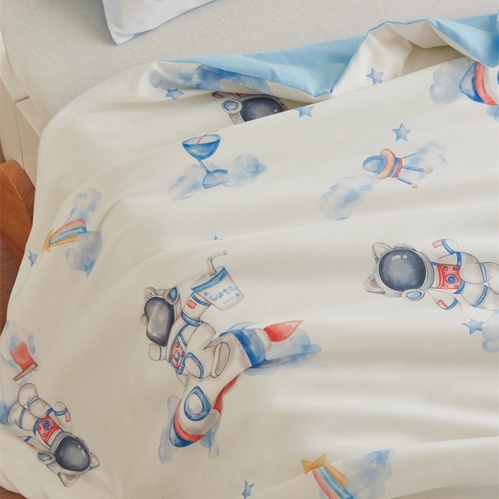 91家纺网 家纺一手货源 找家纺 艾佳宝贝 2025新款A类儿童全棉多功能单被套可拆式夏被四季被子 航天员