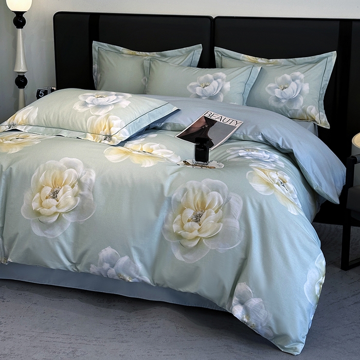 91家纺网 家纺一手货源 找家纺 乐蔻家纺 2025新款全棉13376数码印花四件套 花影私语 绿