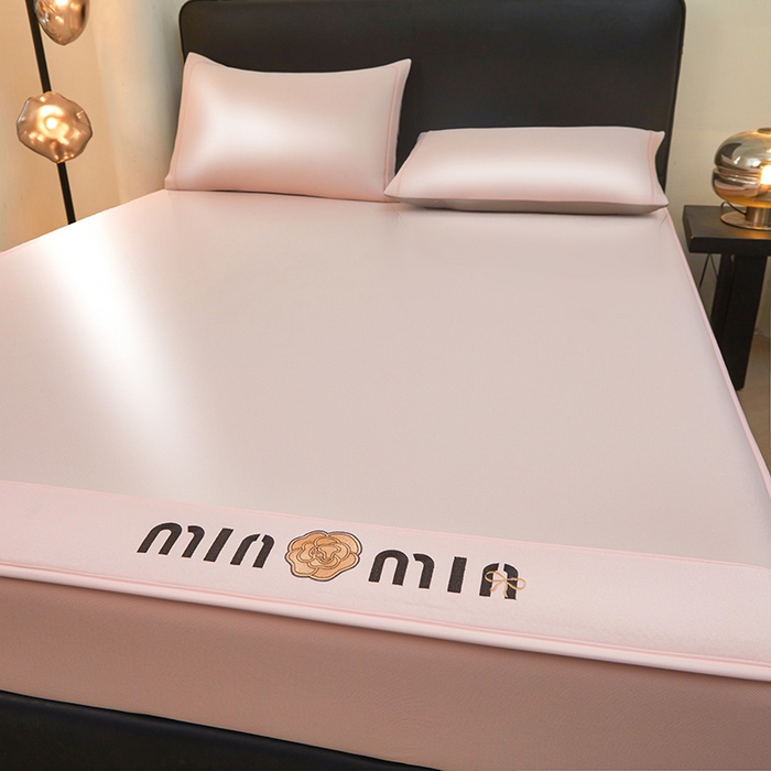 91家纺网 家纺一手货源 找家纺 全季家居 2025新款全季家居5A抗菌min系列凉感冰丝席 床笠-淡粉