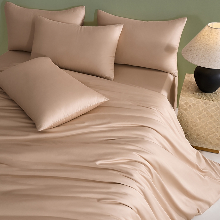 91家纺网 家纺一手货源 找家纺 闲鱼家纺 2025新款亲肤舒适60S黑标A类全棉纯色四件套单被套单床笠-风格一单被套单床笠-风格二 奶咖杏