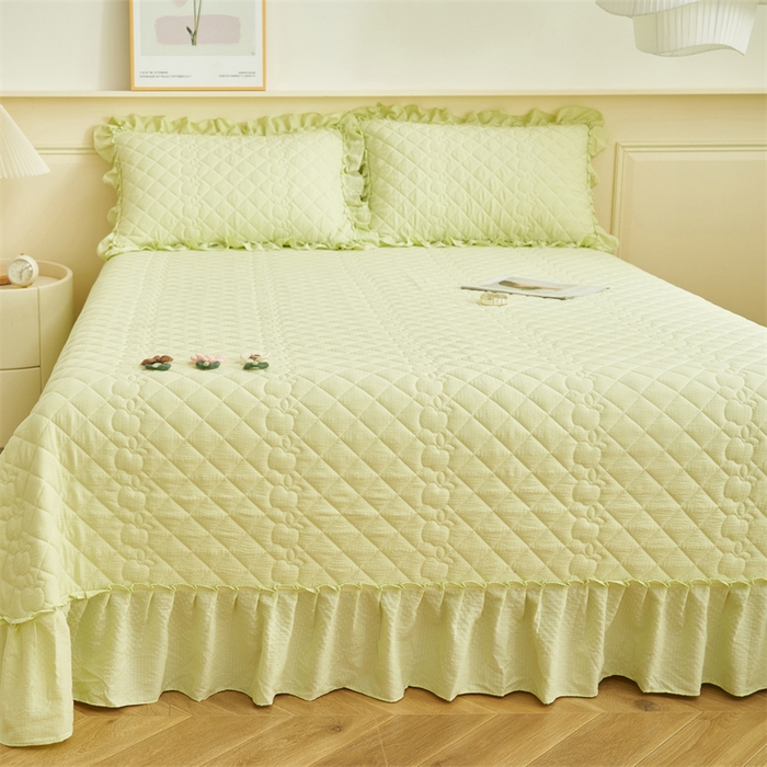 91家纺网 家纺一手货源 找家纺 恒爱家纺 2025新款A类泡泡纱床盖-杜鹃 芥末绿