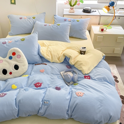 91家纺网 家纺一手货源 找家纺 优卡迪家纺馆 2025新款水洗棉毛巾绣四件套（下载文件夹包含买家秀） 开心怪兽-天蓝奶黄