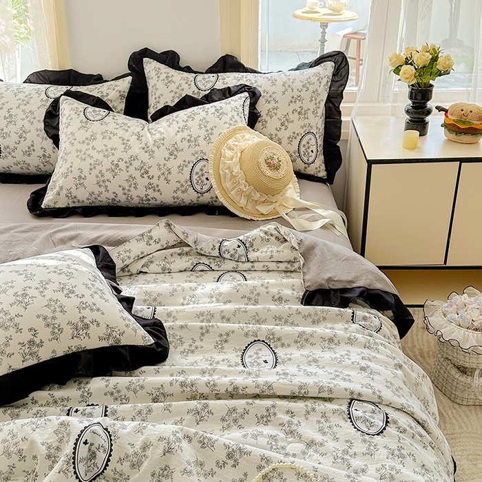 91家纺网 家纺一手货源 找家纺 佳一家纺 2025新款亲肤水洗棉夏被 花香