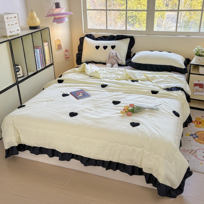 91家纺网 家纺一手货源 找家纺 老K (原美阁） 2025新款毛巾绣韩版单夏被空调被单品 爱心-米白