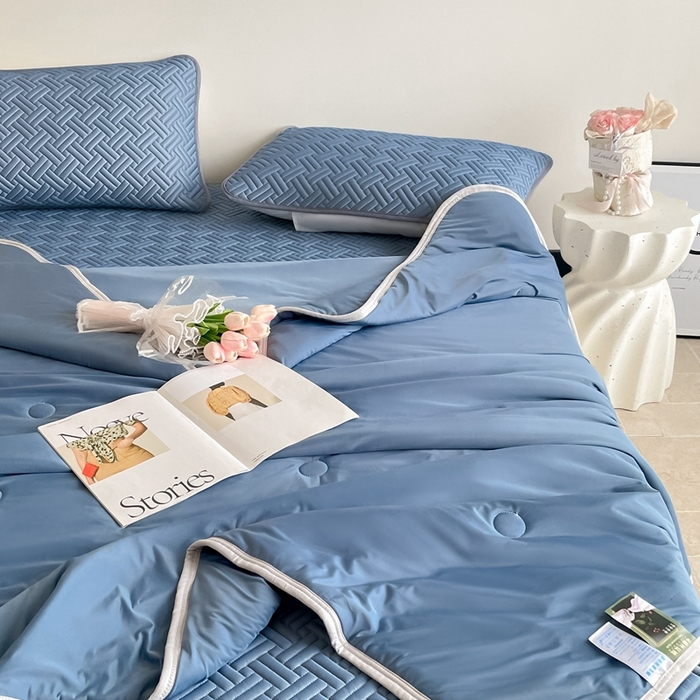 91家纺网 家纺一手货源 找家纺 欧邦2025新款纯色加厚乳胶床笠三件套 饼干花-宝蓝