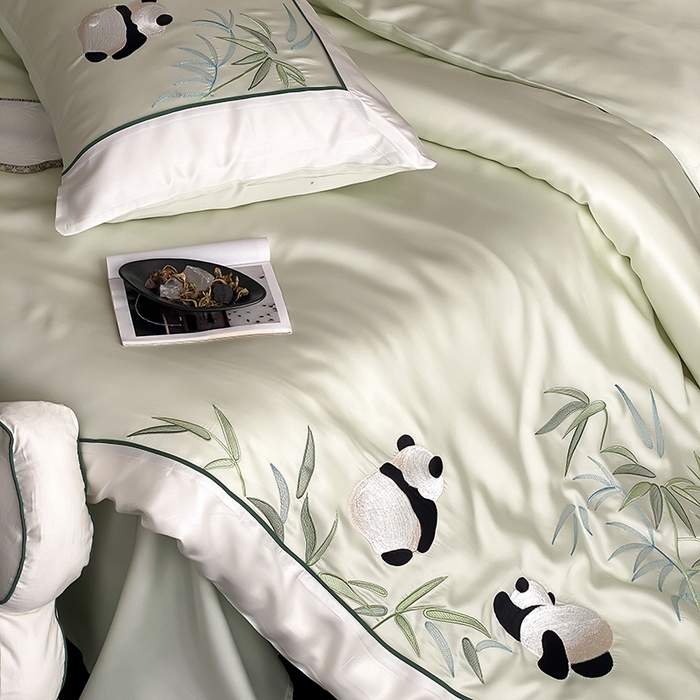 91家纺网 家纺一手货源 找家纺 MIU缪家居 2025新款60支兰精天丝四件套-熊猫与竹 熊猫与竹-清绿