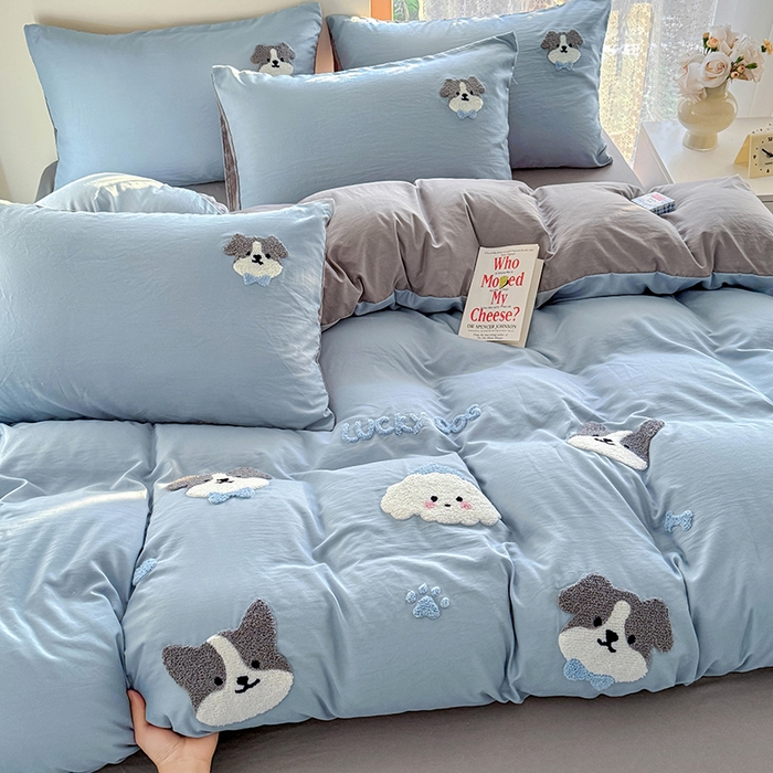 91家纺网 家纺一手货源 找家纺 优卡迪家纺馆 2025新款水洗棉毛巾绣四件套（下载文件夹包含买家秀） 萌萌狗-月光蓝