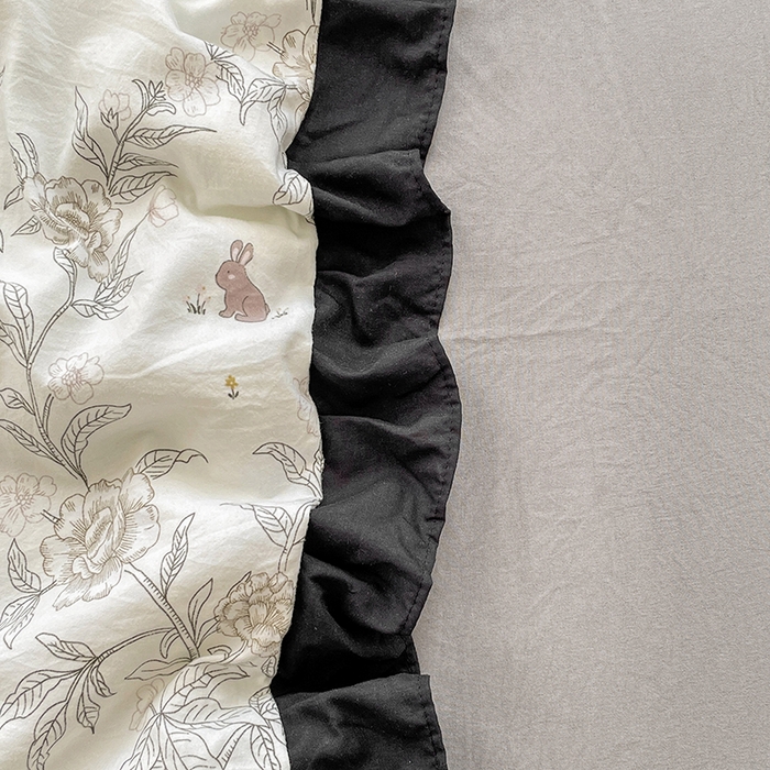 91家纺网 家纺一手货源 找家纺 佳一家纺 2025新款亲肤水洗棉夏被 花恋