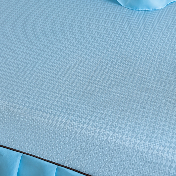 91家纺网 家纺一手货源 找家纺 家之硕家纺 2025新款冰丝凉席床裙款三件套 天空蓝