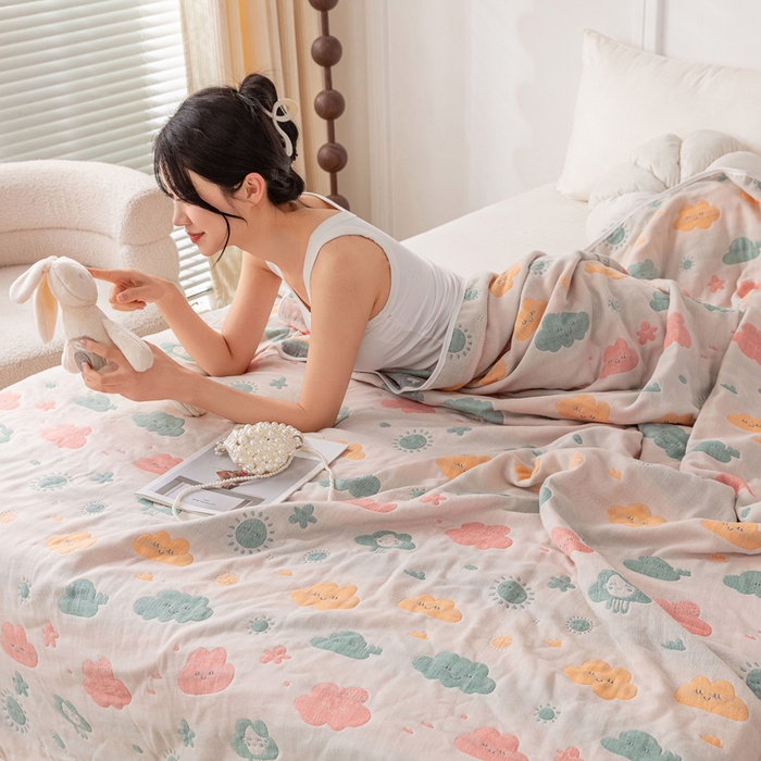 91家纺网 家纺一手货源 找家纺 乐家毛巾被（工厂自产自销） 2025春夏新款亲肤舒适六层纱布被 彩色好天气