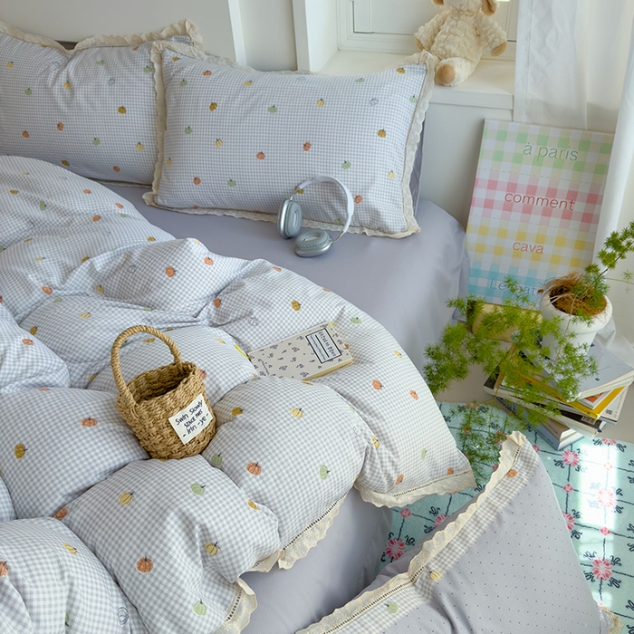 91家纺网 家纺一手货源 找家纺 竹合家纺 2025新款春日碎花法式镂空花边款式提花皱皱四件套 法式-小南瓜灰