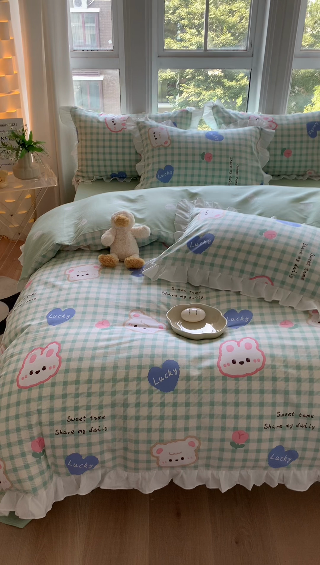 91家纺网 家纺一手货源 找家纺 2025新款公主风四件套全棉纯棉白花边被套床单款式三件套 兔兔高