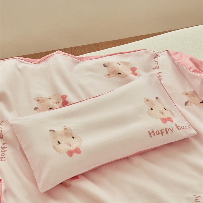 91家纺网 家纺一手货源 找家纺 艾佳宝贝 2025新款A类儿童全棉多功能单被套可拆式夏被四季被子 乖萌甜兔