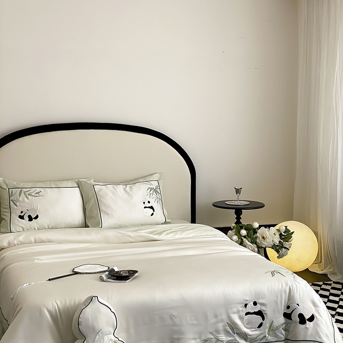 91家纺网 家纺一手货源 找家纺 MIU缪家居 2025新款60支兰精天丝四件套-熊猫与竹 熊猫与竹-爽白