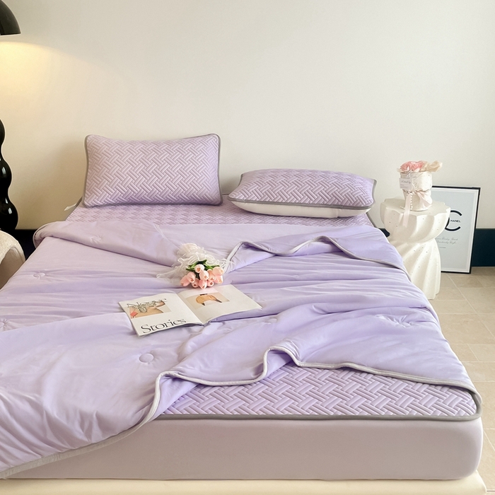 91家纺网 家纺一手货源 找家纺 欧邦2025新款纯色加厚乳胶床笠三件套 饼干花-浅紫
