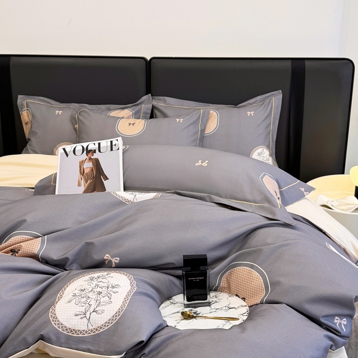 91家纺网 家纺一手货源 找家纺 乐蔻家纺 2025新款全棉13376数码印花四件套 绣缘