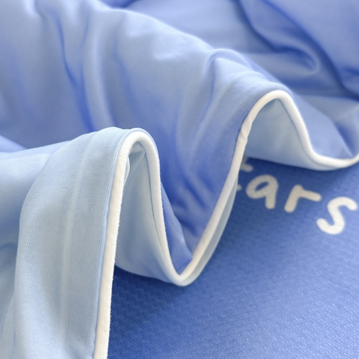 91家纺网 家纺一手货源 找家纺 博雅 2025新款A类大版数码印花冰丝凉席可组合凉感丝夏被-宇航员 星际宇航员