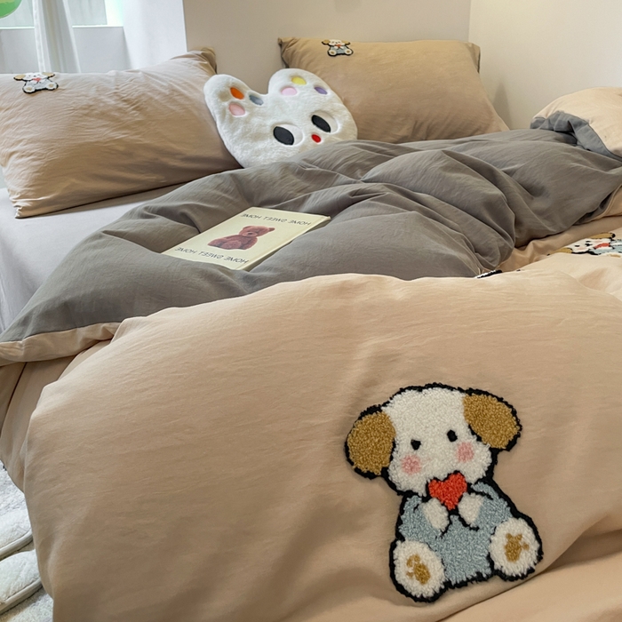 91家纺网 家纺一手货源 找家纺 优卡迪家纺馆 2025新款水洗棉毛巾绣四件套（下载文件夹包含买家秀） 彩虹狗-杏色