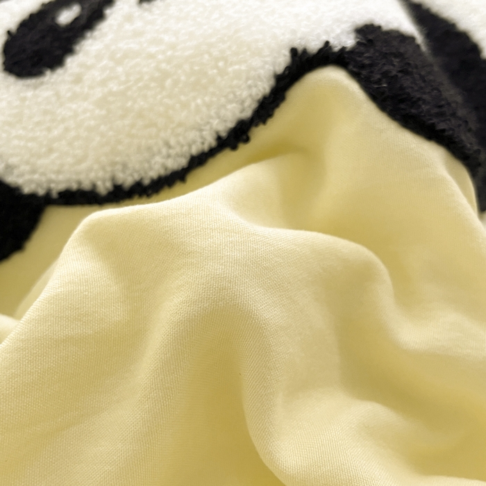 91家纺网 家纺一手货源 找家纺 优卡迪家纺馆 2025新款水洗棉毛巾绣四件套（下载文件夹包含买家秀） 淘气熊猫-黄