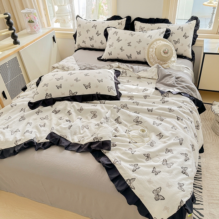 91家纺网 家纺一手货源 找家纺 佳一家纺 2025新款亲肤水洗棉夏被 蝶舞