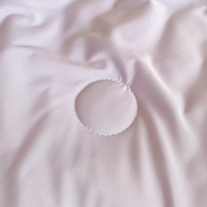 91家纺网 家纺一手货源 找家纺 欧邦2025新款纯色加厚乳胶床笠三件套 方格-浅紫