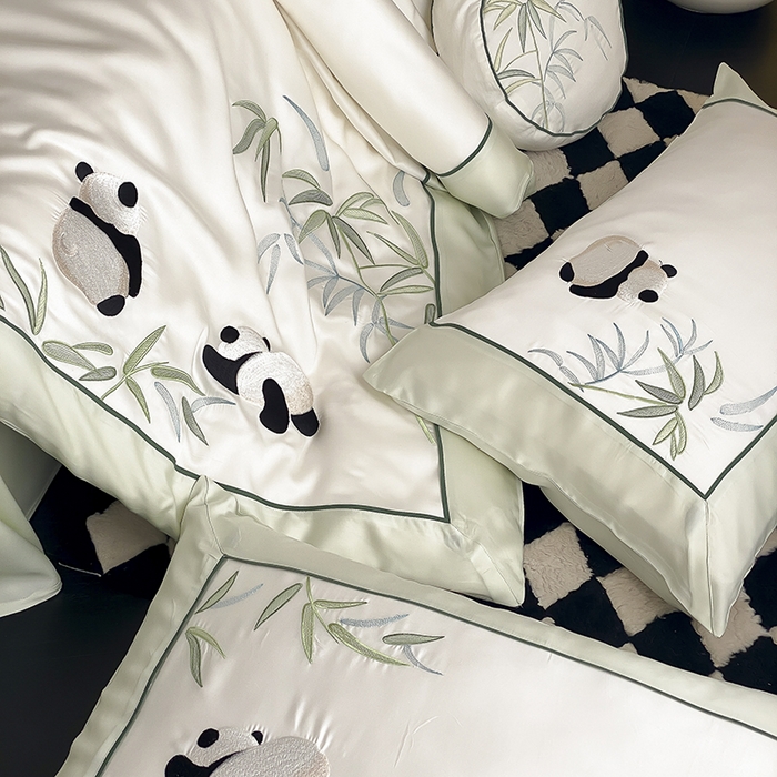 91家纺网 家纺一手货源 找家纺 MIU缪家居 2025新款60支兰精天丝四件套-熊猫与竹 熊猫与竹-爽白