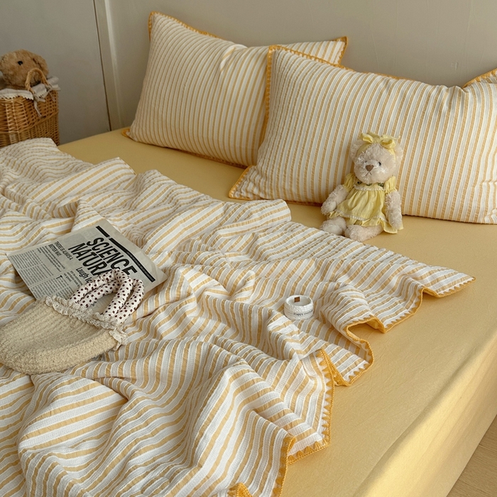 91家纺网 家纺一手货源 找家纺 （总）  曼町家居2025新款全棉水洗棉提花贝壳边夏被系列