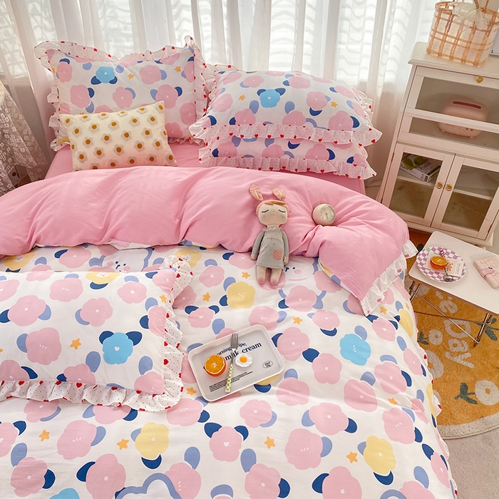 91家纺网 家纺一手货源 找家纺 2025新款公主风四件套全棉纯棉白花边被套床单款式三件套 小红花