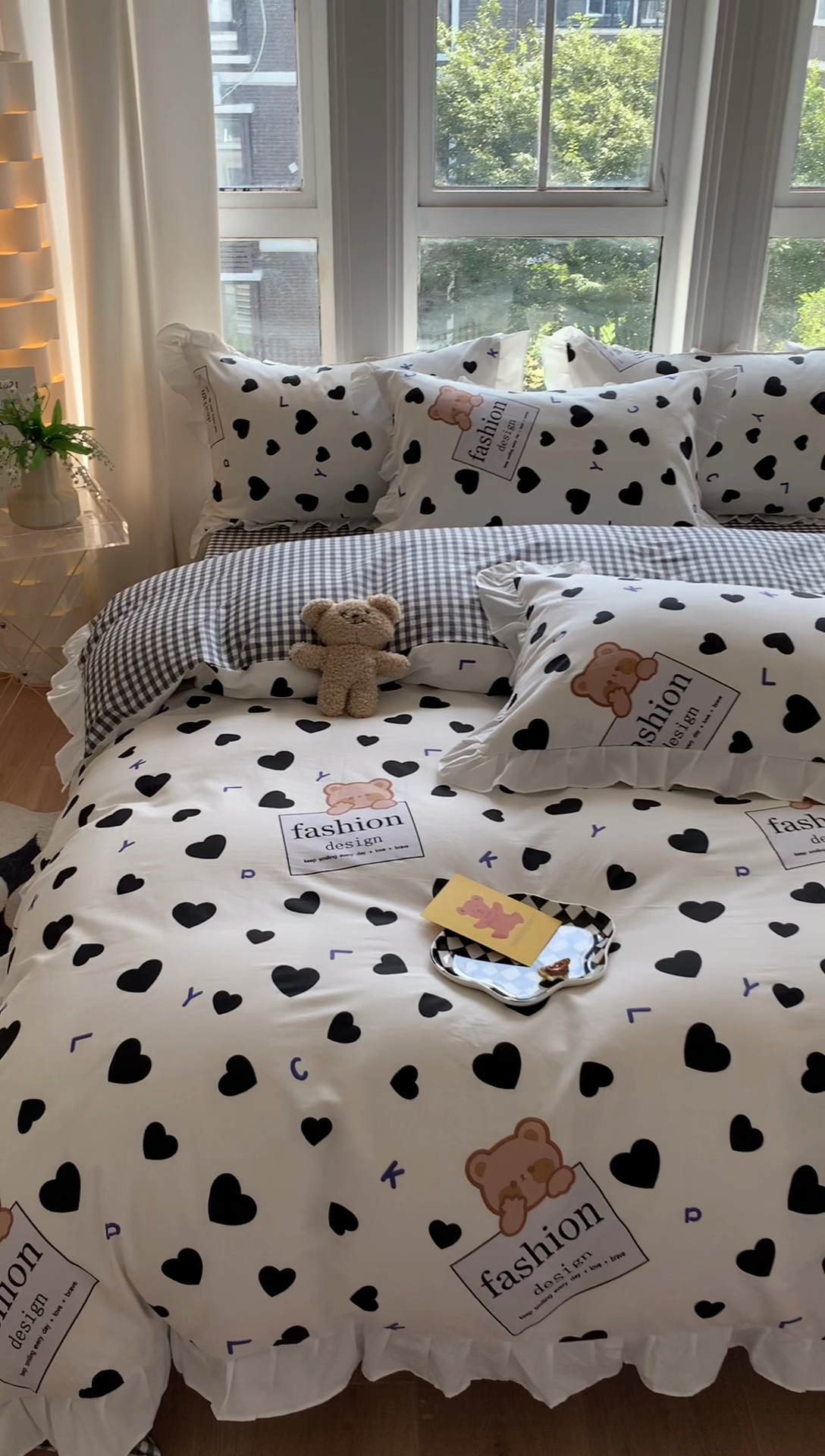 91家纺网 家纺一手货源 找家纺 2025新款公主风四件套全棉纯棉白花边被套床单款式三件套 爱心小熊