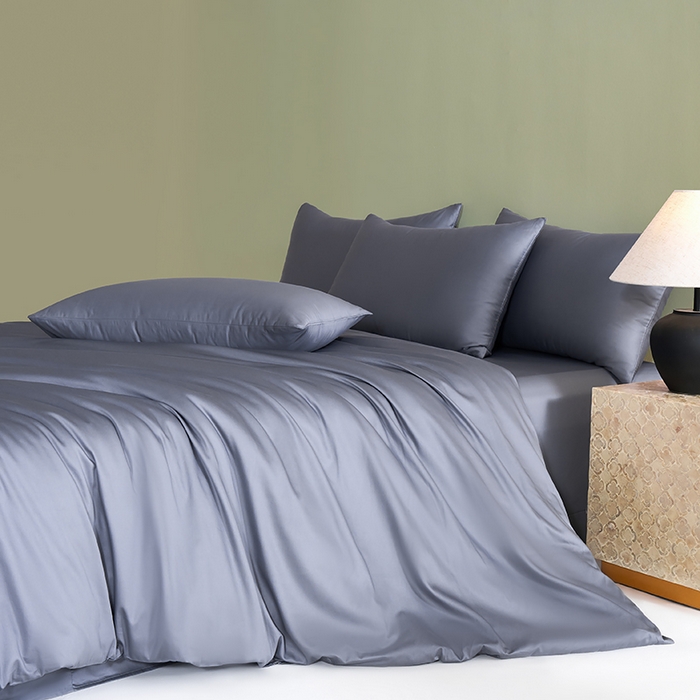 91家纺网 家纺一手货源 找家纺 闲鱼家纺 2025新款亲肤舒适60S黑标A类全棉纯色四件套单被套单床笠-风格一单被套单床笠-风格二 远山灰