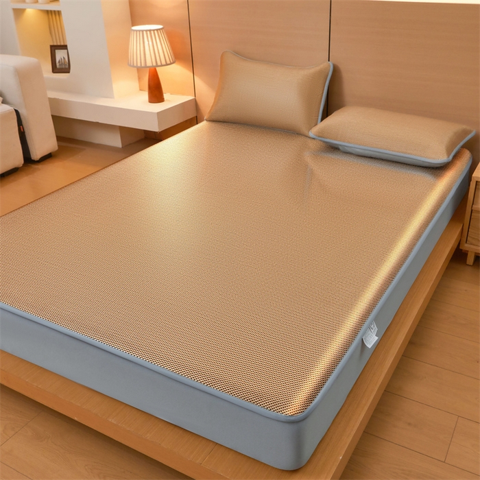 91家纺网 家纺一手货源 找家纺 2025夏季新品纯色冰藤床笠三件套凉感冰丝床笠席子单件床罩 冰藤床笠-琥珀咖